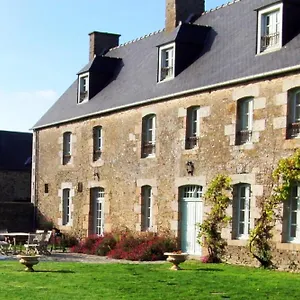 La Vieille Foulonniere : D'hotes & Permaculture , Pontorson Frankrijk